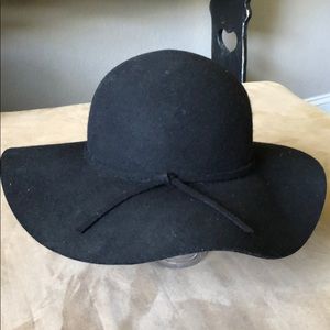 Large Back Felt Floppy Hat
